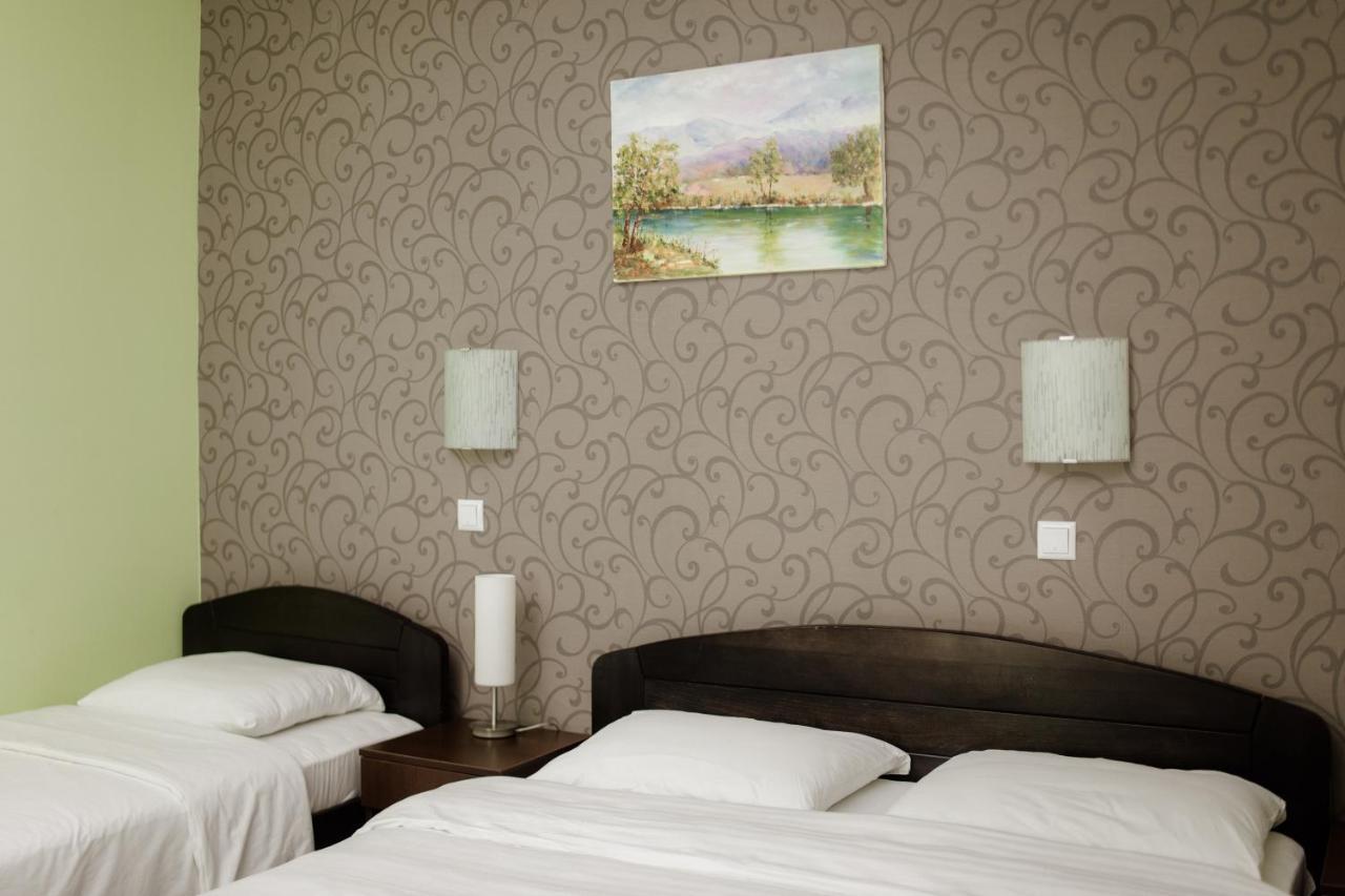 Hotel Drinska Lasta Ljubovija ภายนอก รูปภาพ