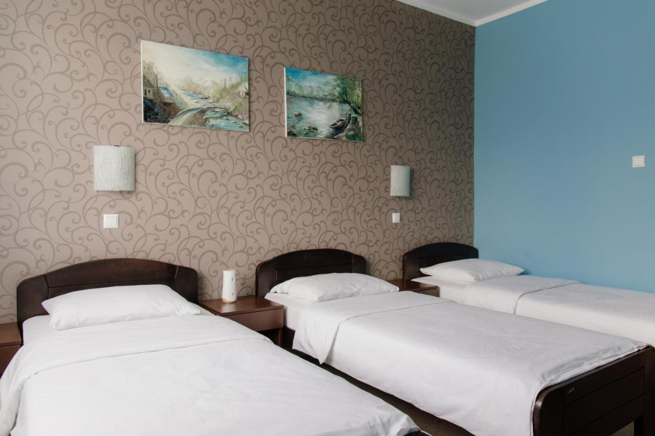 Hotel Drinska Lasta Ljubovija ภายนอก รูปภาพ
